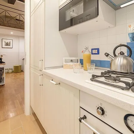 Apartamento Campo De' Fiori 35 *